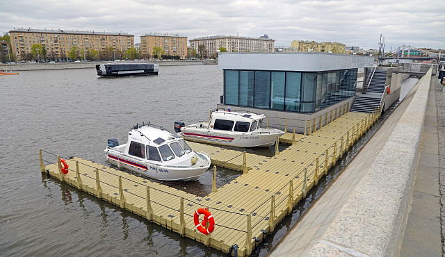 День Москвы-реки: как московские спасатели обеспечивают безопасность главной артерии столицы